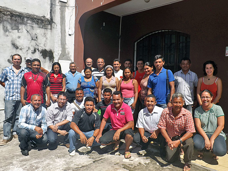 Lideranças e comunitários do Rio Canaticu, de Curralinho (PA), estiveram no Instituto Peabiru